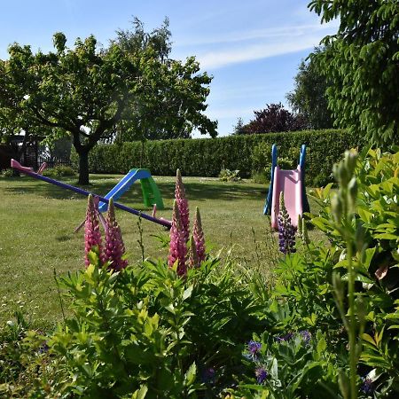 Apartment In Robertsdorf With Garden, Terrace, Barbecue Blowatz Exterior foto