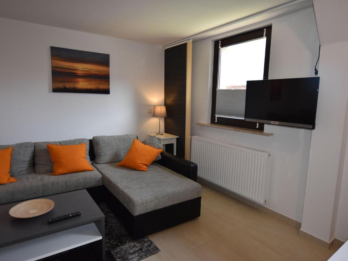 Apartment In Robertsdorf With Garden, Terrace, Barbecue Blowatz Quarto foto