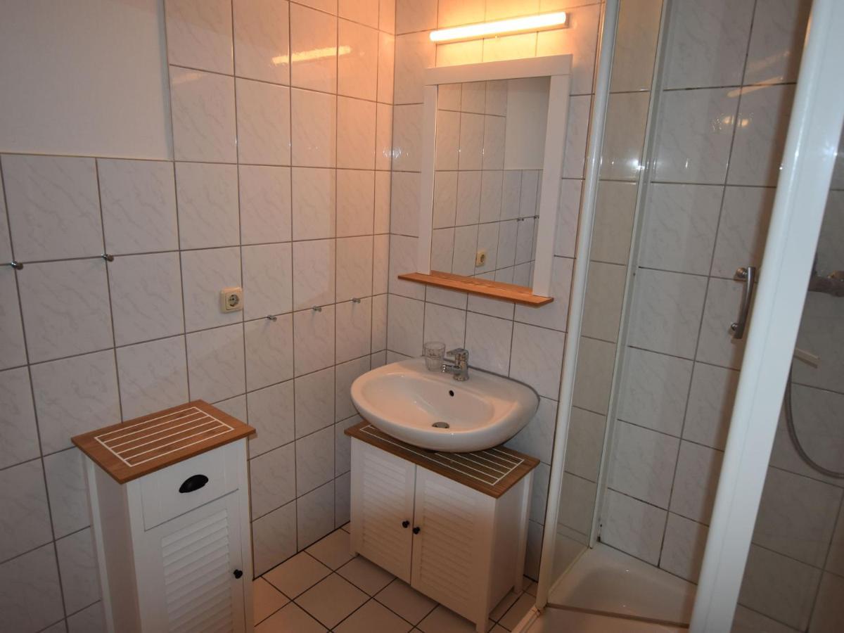 Apartment In Robertsdorf With Garden, Terrace, Barbecue Blowatz Quarto foto